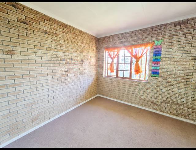 3 BEDROOM HOUSE TO LET IN VANDERBIJLPARK CE 5